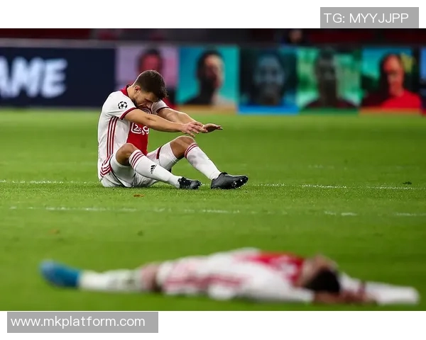 意甲激战巴萨与阿森纳握手言和争议判罚引发全场热议