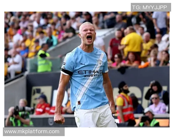 友谊赛曼城大胜巴黎红牌事件引发全场热议与争议分析