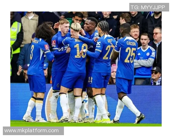 足总杯激战AC米兰逆转尤文图斯补时绝杀引爆全场激情 足总杯激战AC米兰逆转尤文图斯补时绝杀引爆全场激情