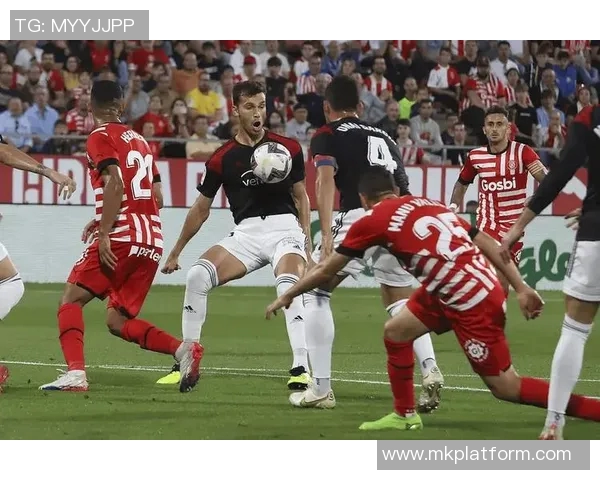 德甲精彩对决马竞大胜莱比锡绝杀瞬间点燃全场激情 德甲精彩对决马竞大胜莱比锡绝杀瞬间点燃全场激情