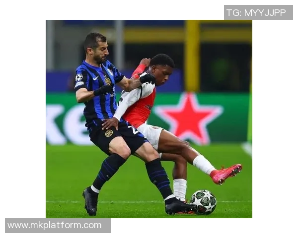 友谊赛精彩回顾:那不勒斯逆转国米点球大战引发全场热烈反响