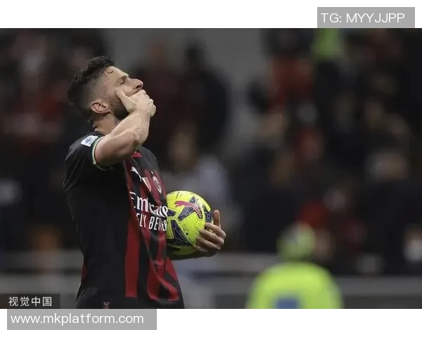 世界杯精彩对决AC米兰逆转那不勒斯帽子戏法点燃全场激情